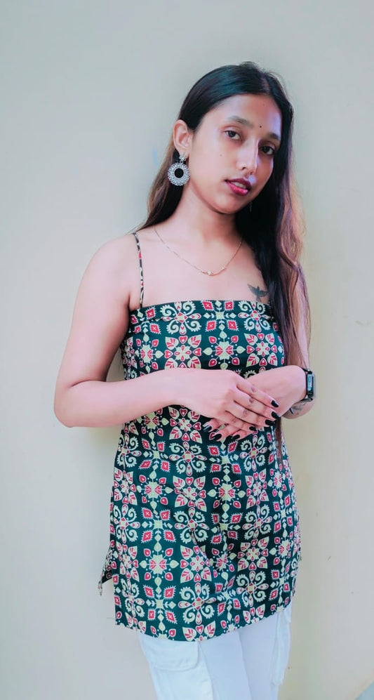 Sleeveless Printed Short Slim Fit Kurti