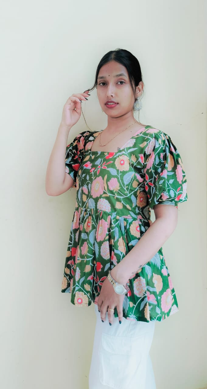 Floral Pleated Short Kurti Top