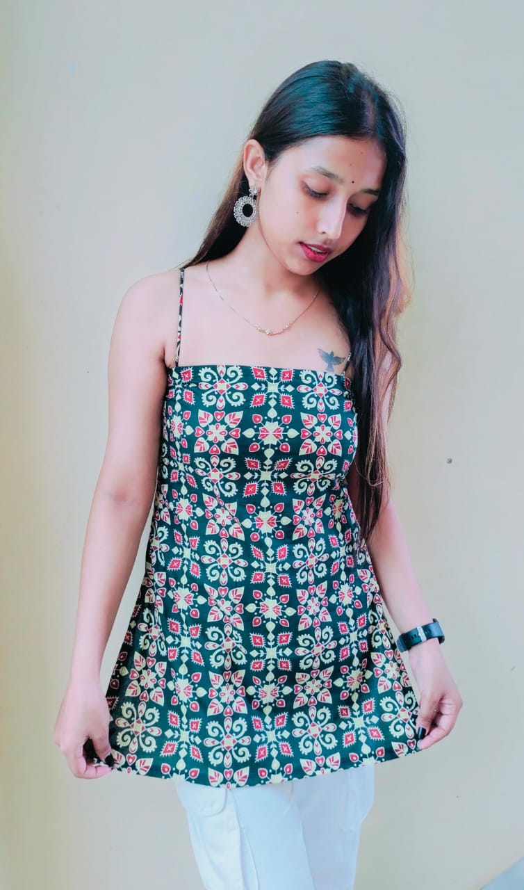 Sleeveless Printed Short Slim Fit Kurti