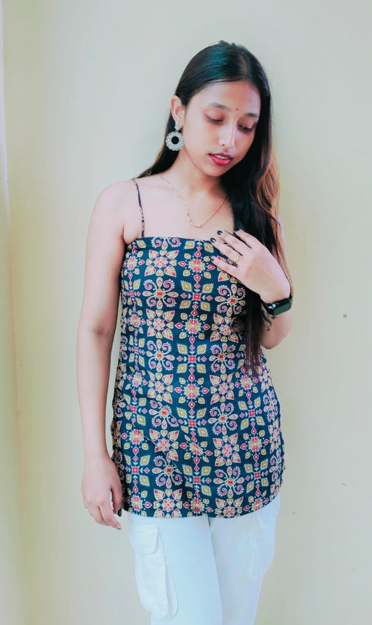 Sleeveless Printed Short Slim Fit Kurti