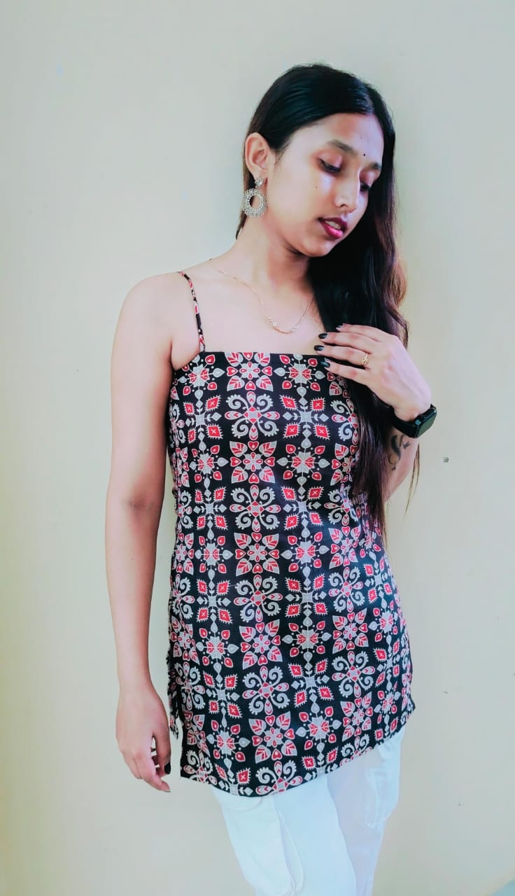 Sleeveless Printed Short Slim Fit Kurti