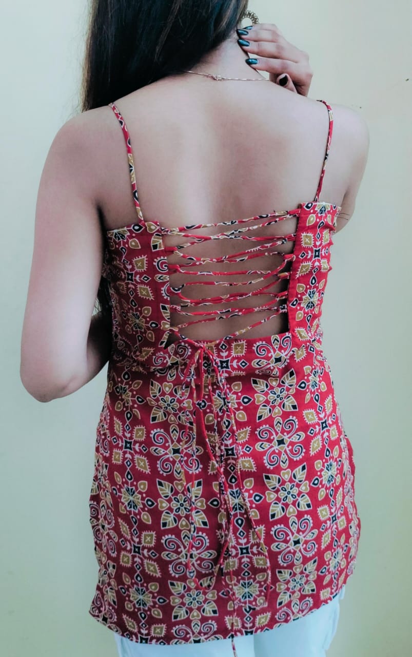 Sleeveless Printed Short Slim Fit Kurti
