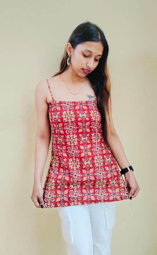 Sleeveless Printed Short Slim Fit Kurti